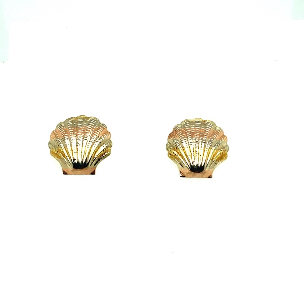 Seashell Tri-Color Stud Earrings